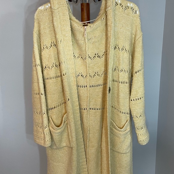 Free People full length cozy sweater with hood - Picture 1 of 6